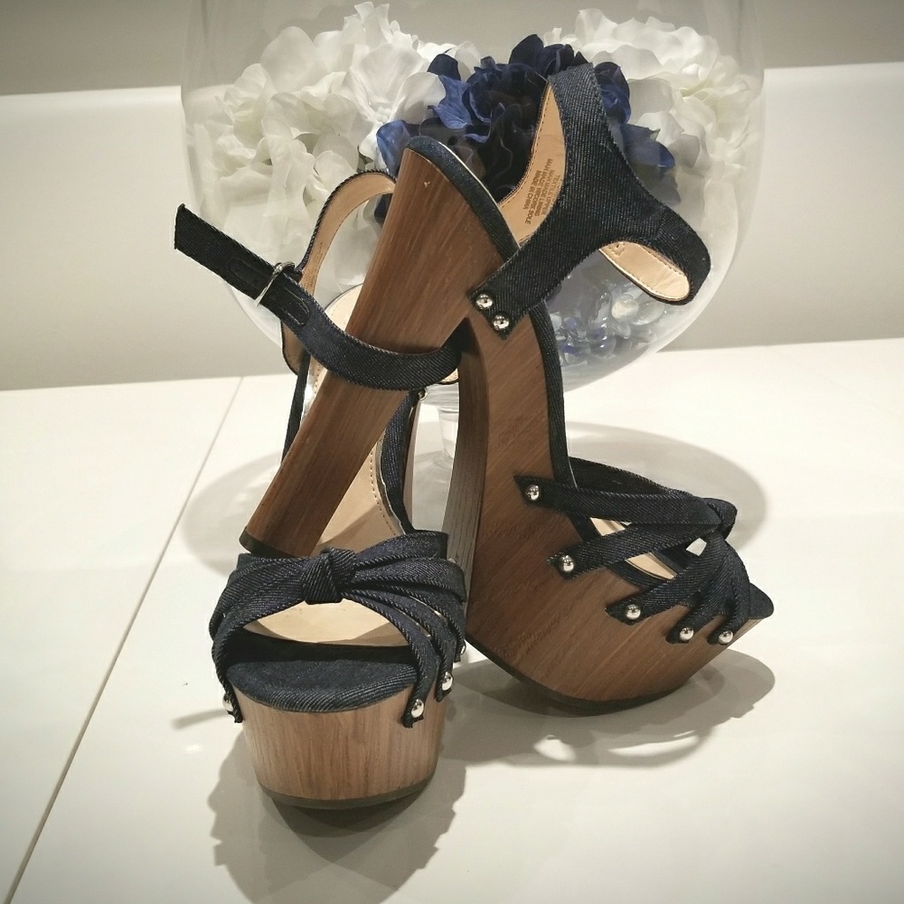 Platform high heeled denim sandal